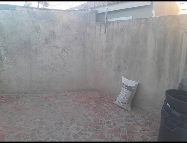 2 BEDROOM HOUSE FOR SALE IN KLAPMUTS